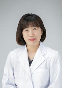 施設長　青木輝子